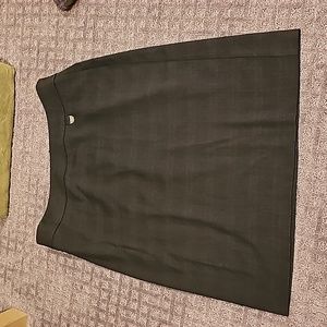 Black and grey plaid skirt